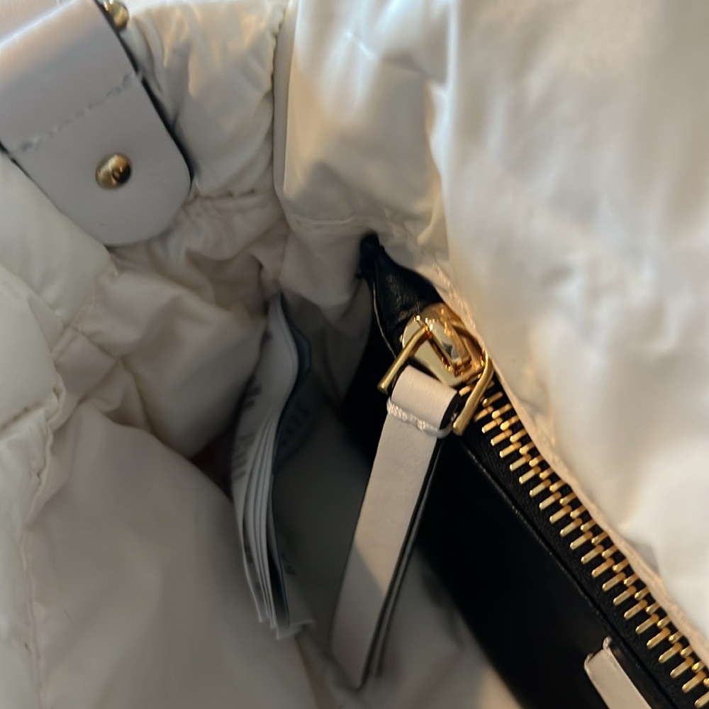 Brand New MONCLER Puf Quilted Nylon Crossbody Bag - Picture 6 of 16